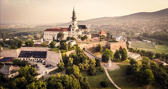 Hrad Nitra a Topoľčiansky zámok